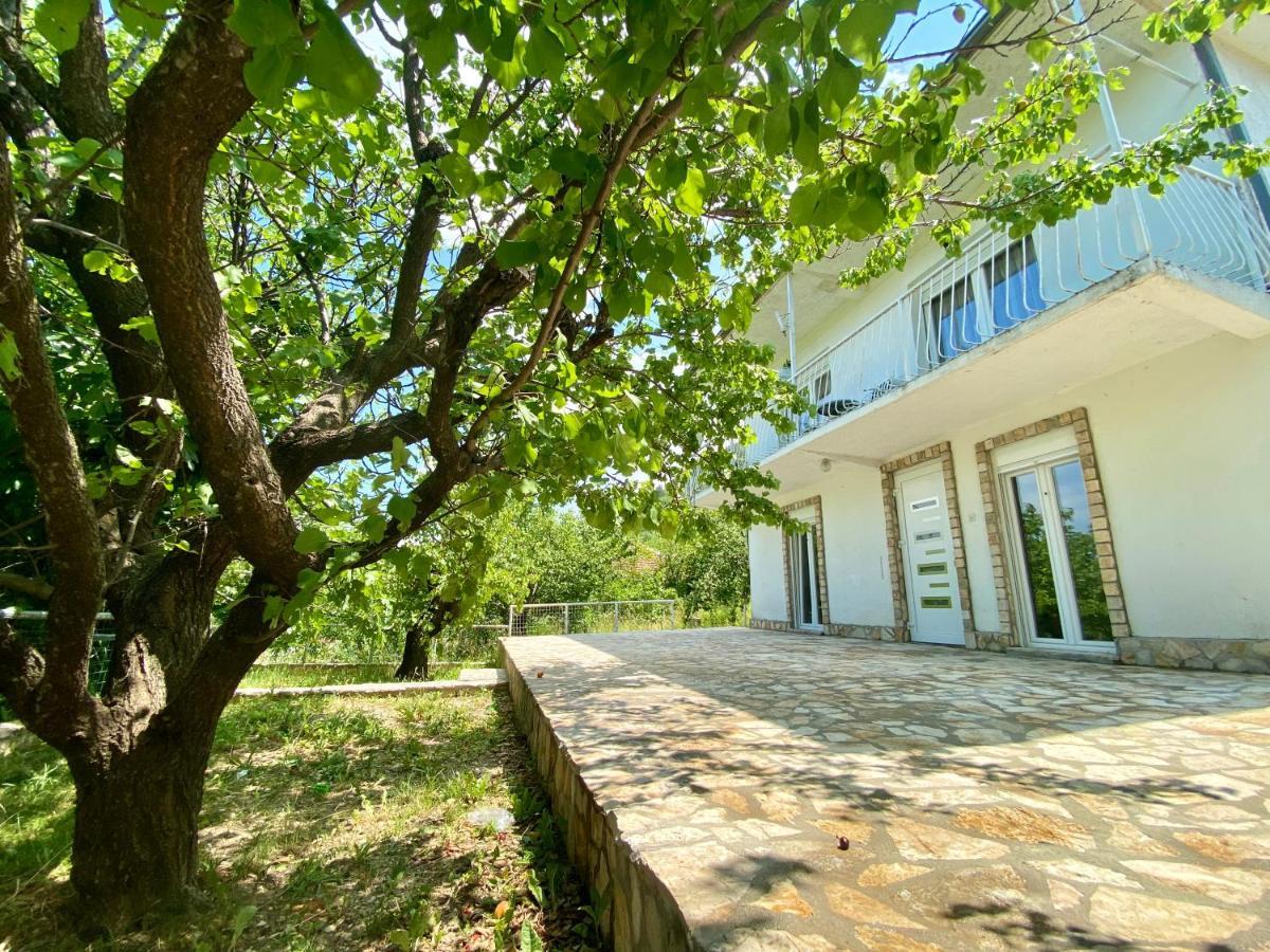 Guest House Ivano Mostar Exterior photo